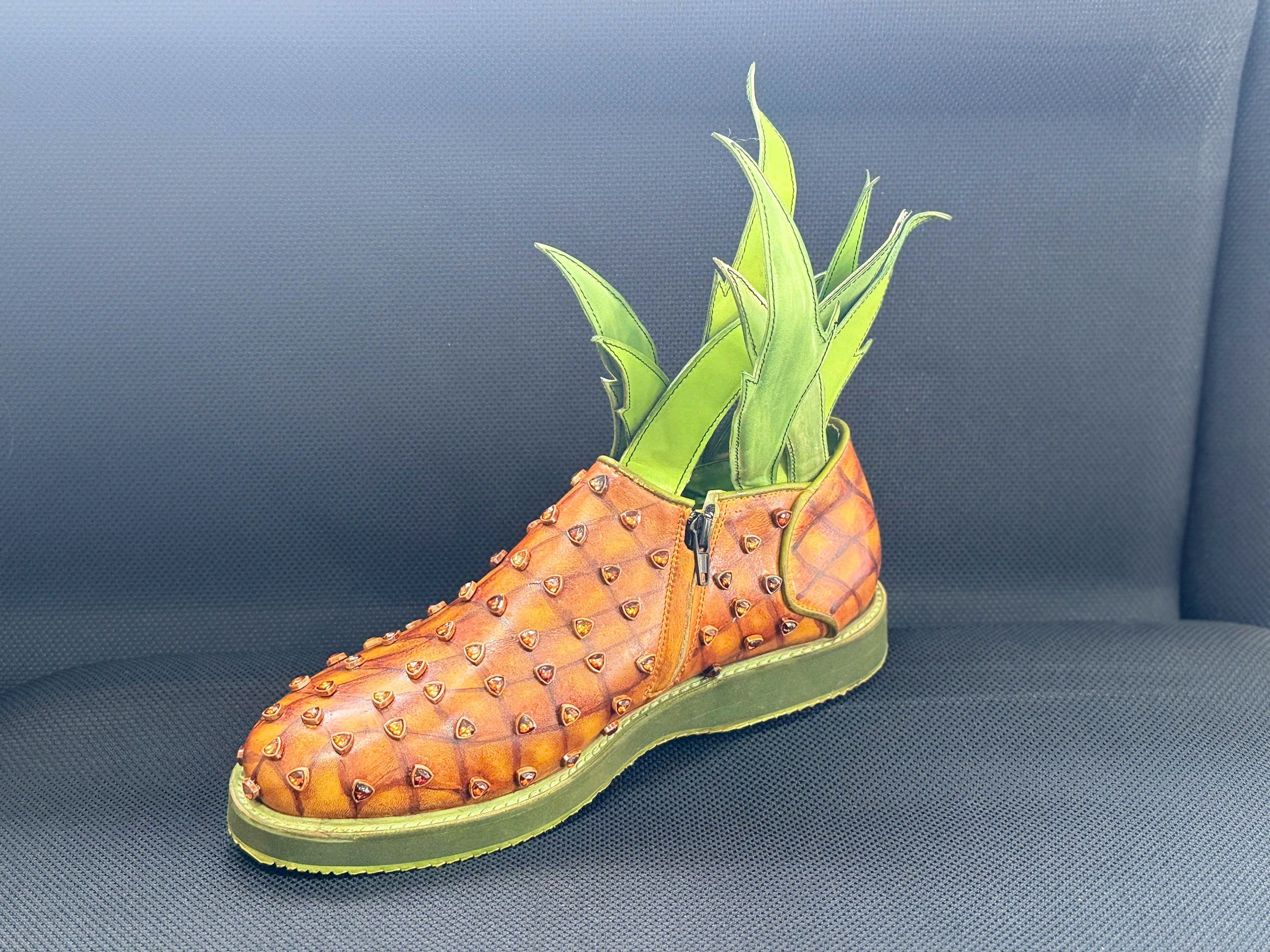 Việt Nam đạt giải nhì dòng giầy nữ thời trang cuộc thi thiết kế giầy khu vực châu Á lần thứ 14