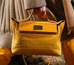  Hermès – hàng hóa da: "thích biến đá thành kim cương"