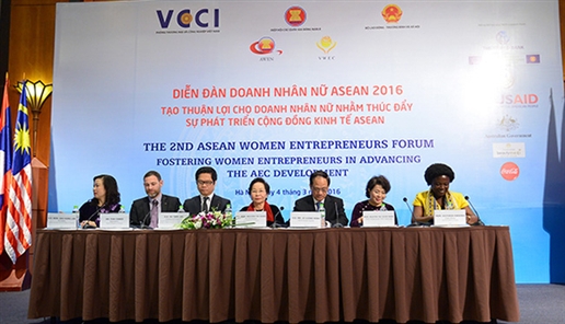 Diễn đàn doanh nhân nữ ASEAN 2016: Chia sẻ và Kết nối